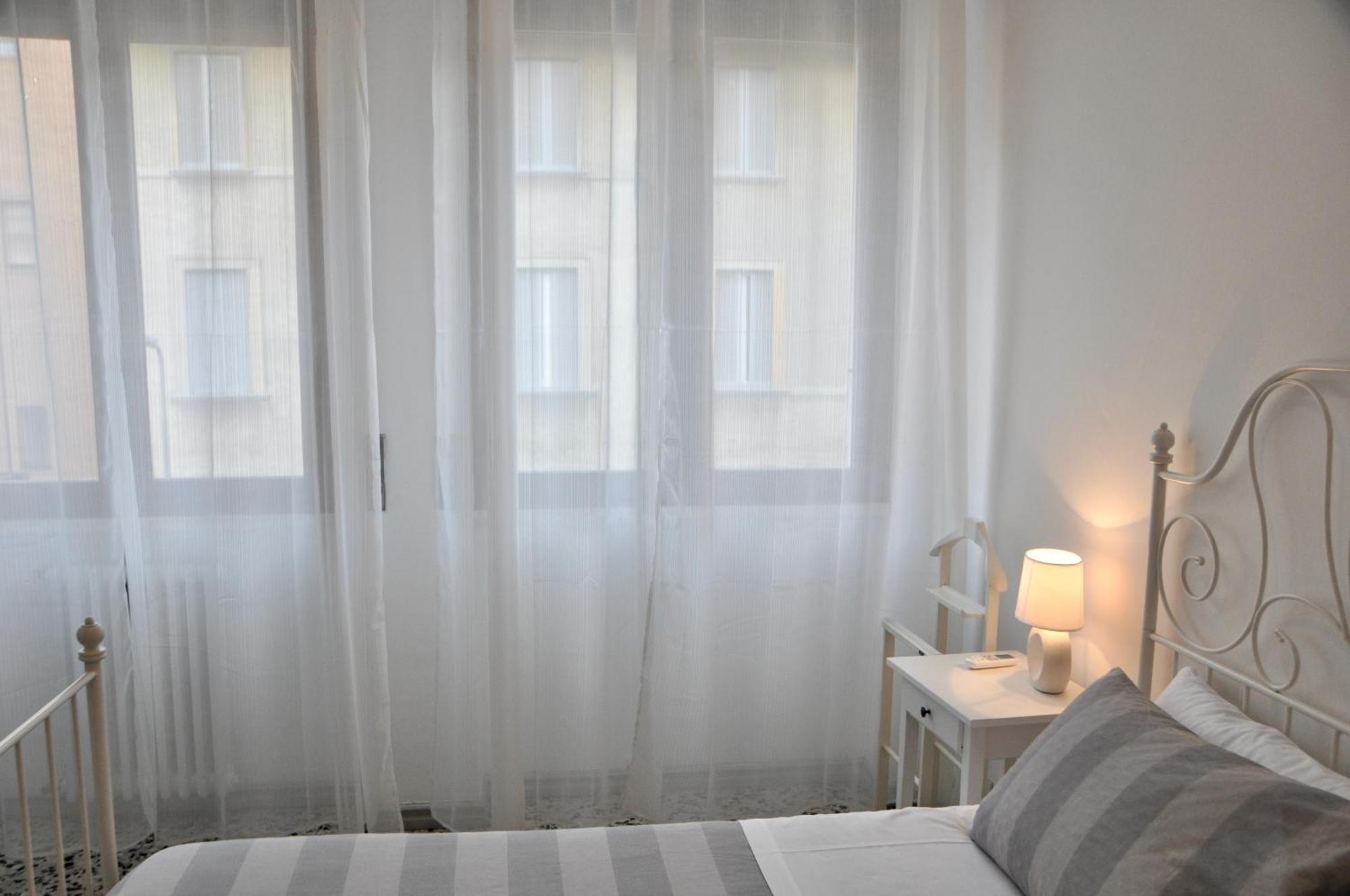 Apartament M.Aurelio Red Mediolan Zewnętrze zdjęcie